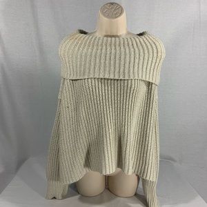 Mossimo cream turtleneck